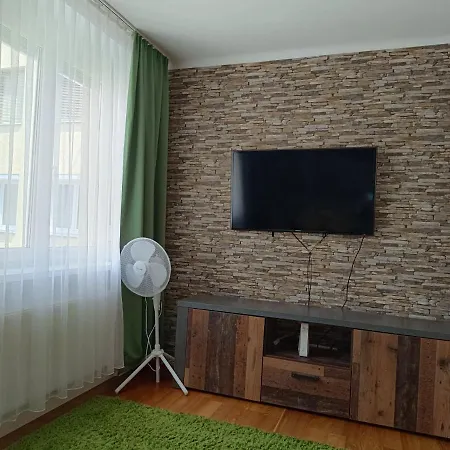 Moderne Und Schoene Апартаменты *