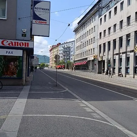 Апартаменты Moderne Und Schoene *