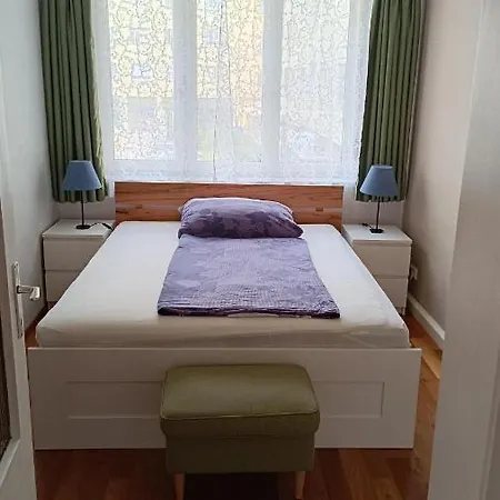 Moderne Und Schoene
